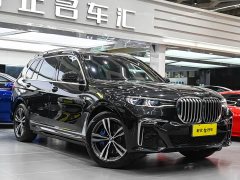 BMW X7 xDrive40i M Sport Luxury Package - ფოტო 3