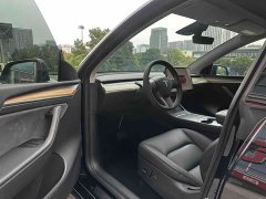 Tesla Model Y Long Range All-Wheel Drive - ფოტო 13