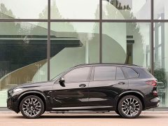 BMW X5 2023 xDrive 40Li M Sport Midnight Edition - ფოტო 3