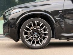 BMW X5 2023 xDrive 40Li M Sport Midnight Edition - ფოტო 4