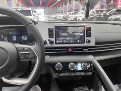 Hyundai Elantra 2023 1.5L CVT GLX Elite - ფოტო 12