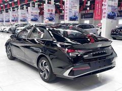 Hyundai Elantra 2023 1.5L CVT GLX Elite - ფოტო 6