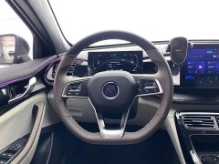 BYD Qin PLUS Glory Edition DM-i 55KM Leading - ფოტო 11
