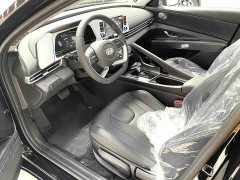 Hyundai Elantra 2023 1.5L CVT GLX Elite - ფოტო 5
