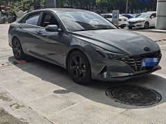 Hyundai Elantra 1.5L CVT Luxury - ფოტო 2