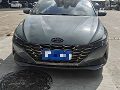 Hyundai Elantra 1.5L CVT Luxury - ფოტო 3