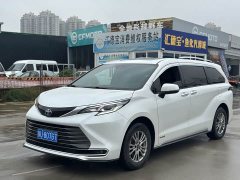 Toyota Sienna 2021 2.5L Hybrid Premium Edition - ფოტო 1