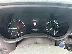Toyota Sienna 2021 2.5L Hybrid Premium Edition - ფოტო 6