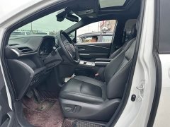 Toyota Sienna 2021 2.5L Hybrid Premium Edition - ფოტო 7
