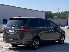 Buick GL8 Land Business Class 652T Luxury - ფოტო 5
