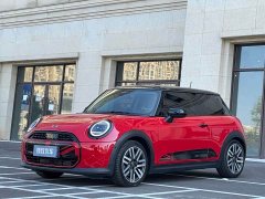 BMW MINI 2025 1.5T COOPER Classic 3-Door - ფოტო 1