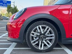BMW MINI 2025 1.5T COOPER Classic 3-Door - ფოტო 6