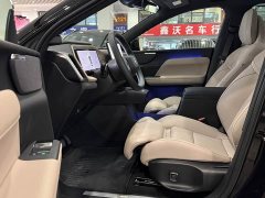 Volvo XC70 Plug-in Hybrid AWD Extended Range Plus - ფოტო 5