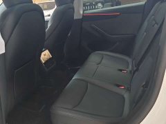 Tesla Model Y Rear-Wheel Drive - ფოტო 8