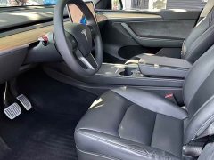 Tesla Model Y Rear-Wheel Drive - ფოტო 6