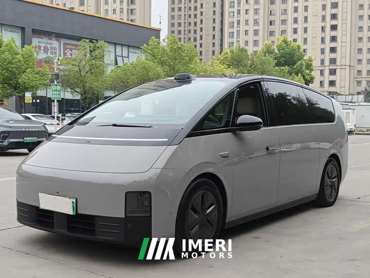 Li Auto Li Xiang MEGA Ultra - ავტომობილი ჩინეთიდან