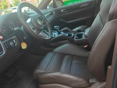 Porsche Cayenne New Energy 2020 Cayenne E-Hybrid 2.0T - ფოტო 5