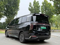 FAW Red Flag HQ9 PHEV 2024 2.0T AWD Business Edition - ფოტო 7