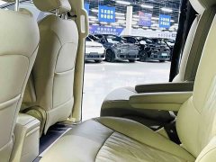 Buick GL8 Land Executive Cabin 652T Luxury - ფოტო 8
