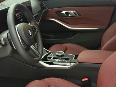 BMW 3 Series 320Li M Sport Package - ფოტო 19