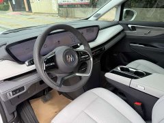 Buick GL8 Luzun Respect Edition - ფოტო 14