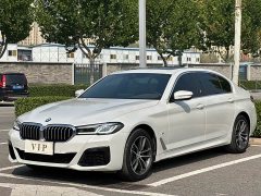 BMW 5 Series 525Li M Sport Package - ფოტო 1