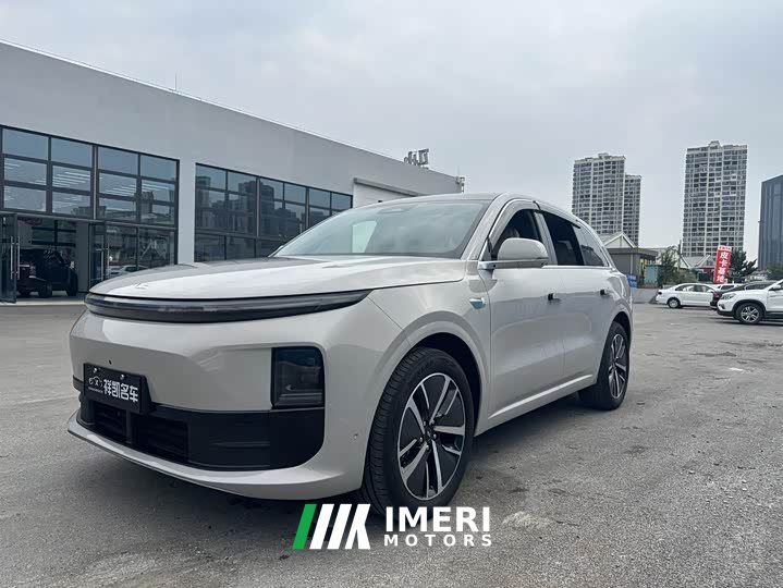 Li Auto L6 Pro - ავტომობილი ჩინეთიდან