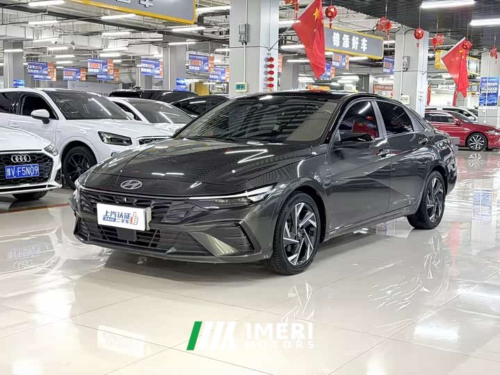 Hyundai Elantra 1.5L CVT TOP Premier Edition - ავტომობილი ჩინეთიდან