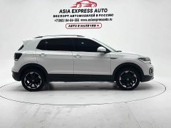 Volkswagen Tacqua Touran 200TSI DSG Smart Connected Edition - ფოტო 9