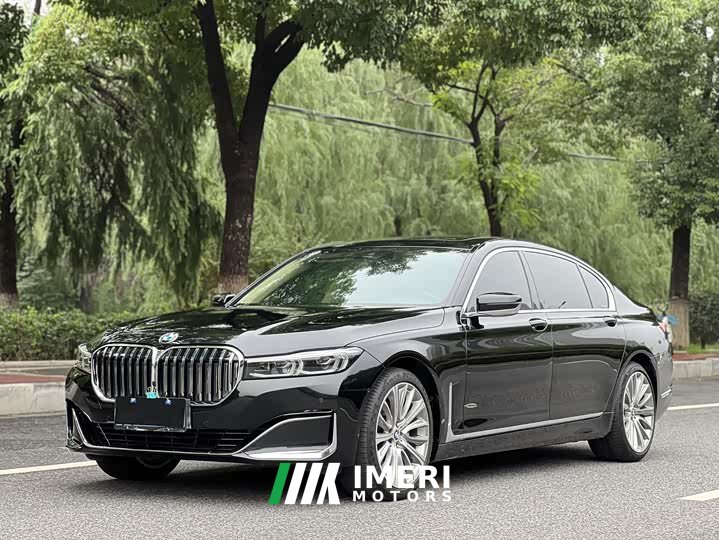 BMW 7 Series 2019 Facelift 740Li Premier Luxury Package - ავტომობილი ჩინეთიდან