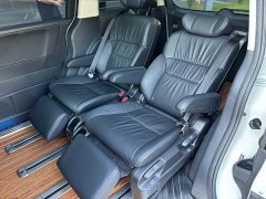 Honda Odyssey 2.0L Sharp Premium Edition - ფოტო 10