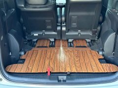 Honda Odyssey 2.0L Sharp Premium Edition - ფოტო 18