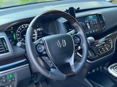 Honda Odyssey 2.0L Sharp Premium Edition - ფოტო 5