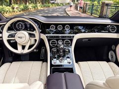 Bentley Continental 2023 4.0T GT V8 Convertible Elegance Edition - ფოტო 10