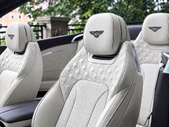 Bentley Continental 2023 4.0T GT V8 Convertible Elegance Edition - ფოტო 17