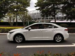 Toyota Corolla Hybrid 1.8H E-CVT Leading Edition - ფოტო 3
