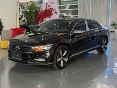 Volkswagen Magotan 2 Million Units Commemorative Edition 330TSI DSG Leading Version - ფოტო 1