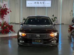 Volkswagen Magotan 2 Million Units Commemorative Edition 330TSI DSG Leading Version - ფოტო 2