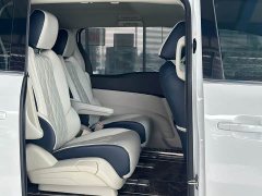 Buick GL8 Land Official Business Class 652T Comfort Edition - ფოტო 4