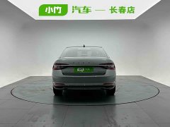Skoda Superb TSI280 DSG Prestige - ფოტო 4