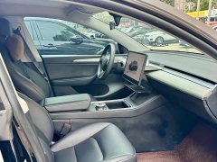 Tesla Model Y Rear-Wheel Drive - ფოტო 8