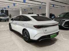 BYD Dolphin 06 DM-i Smart Drive 120KM Deluxe - ფოტო 13