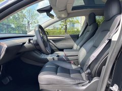 Tesla Model Y Long Range All-Wheel Drive - ფოტო 4
