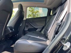 Tesla Model Y Long Range All-Wheel Drive - ფოტო 8