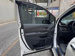 Toyota Sienna 2.5L Hybrid Platinum Edition - ფოტო 11