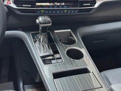 Toyota Sienna 2.5L Hybrid Platinum Edition - ფოტო 18