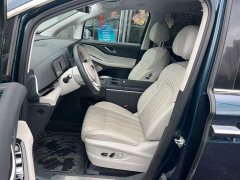 Avatr Lantu Dreamchaser PHEV AWD Flagship Kunpeng Edition - ფოტო 13