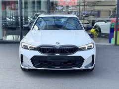 BMW 3 Series 330i M Sport Midnight Edition Package - ფოტო 2
