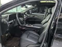 Cadillac XT5 2025 2.0T Luxury - ფოტო 7