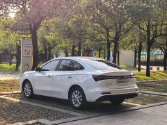 SAIC MG i5 2023 1.5L Manual Superior Edition - ფოტო 6